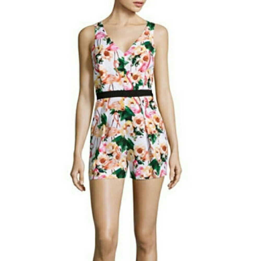 ♡HOST PICK♡ NWT Flamingo Romper Size 14